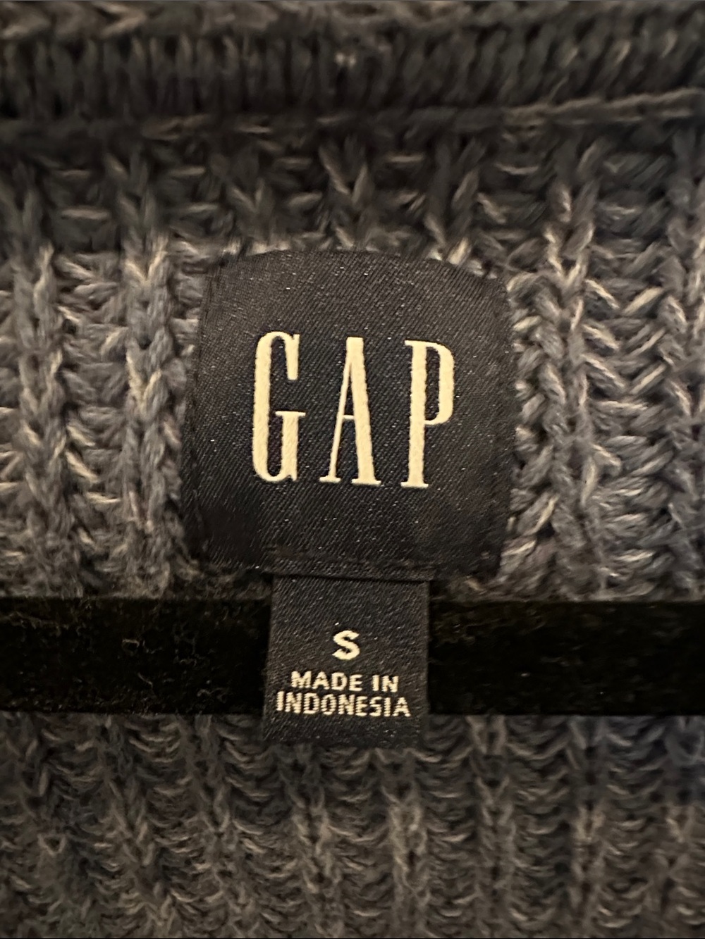 GAP Heather Blue V-Neck Button Front Cardigan - Picture 2 of 3